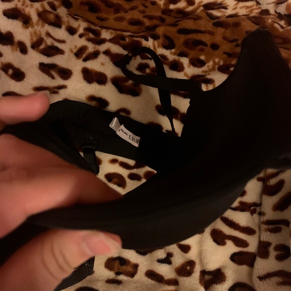 Eve’s temptation 36C - Picture 2 of 8